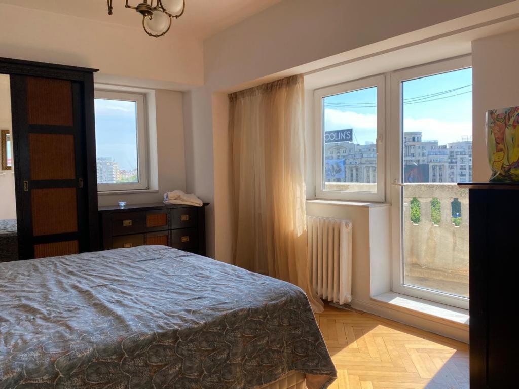 Old Town Apartment With Panoramic View 布加勒斯特 外观 照片